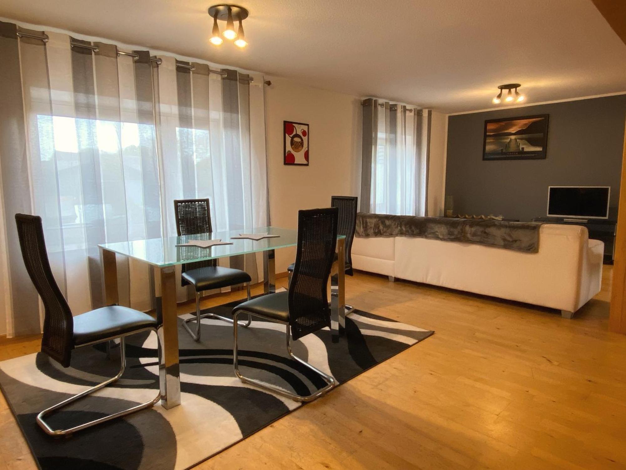 ויארסן Hotel-Restaurant-Haus Berger מראה חיצוני תמונה